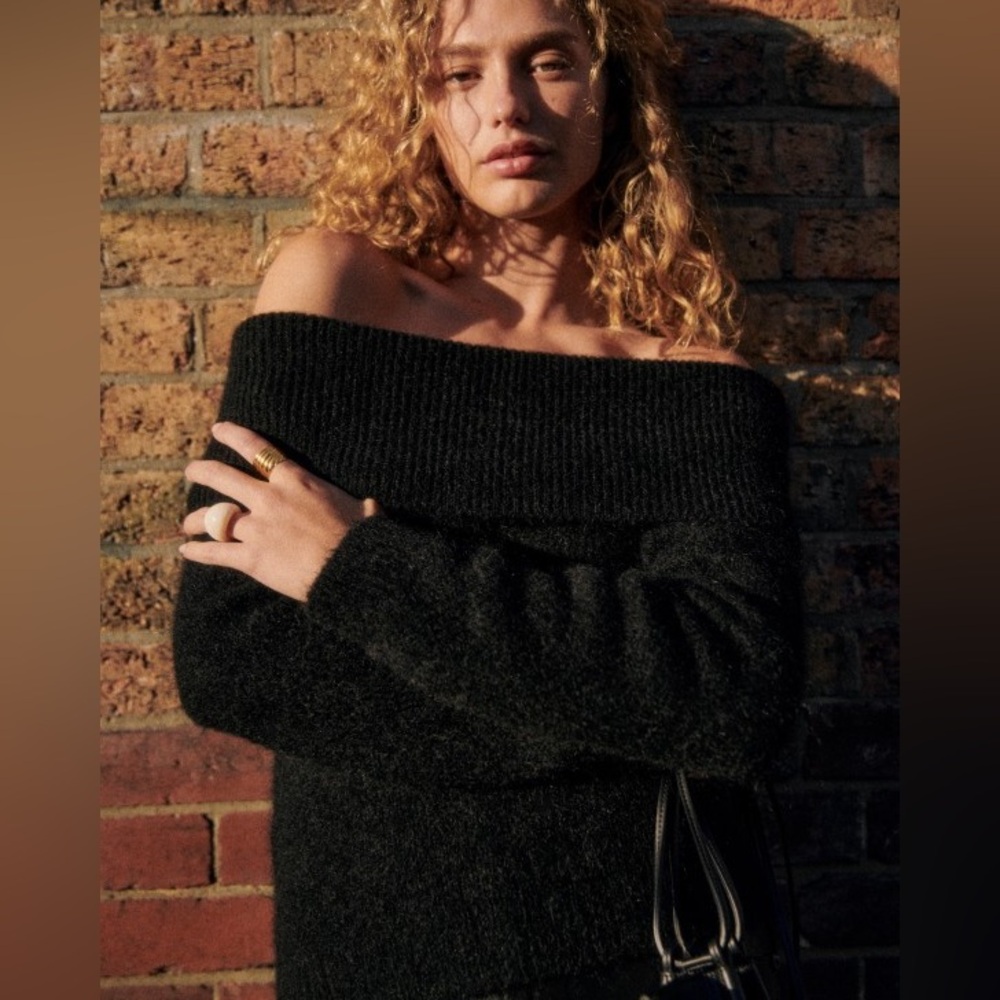 Sézane Aurore cowl/off shoulder sweater M